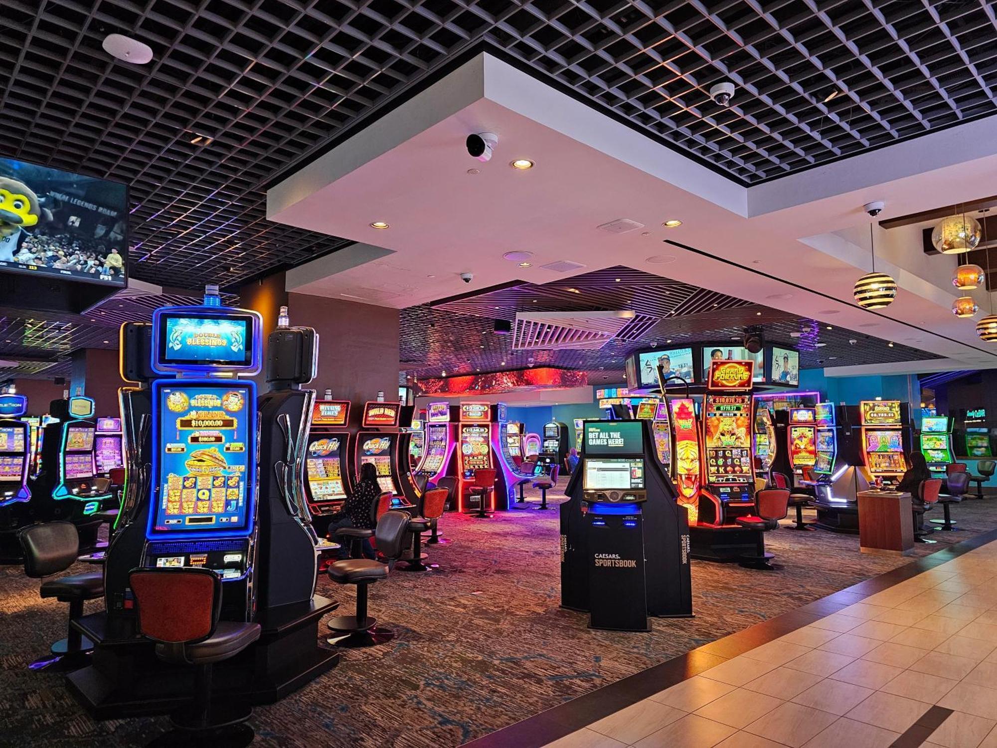 Coolest Bar Hoping Linq Casino Hotel Strip Las Vegas Exterior photo